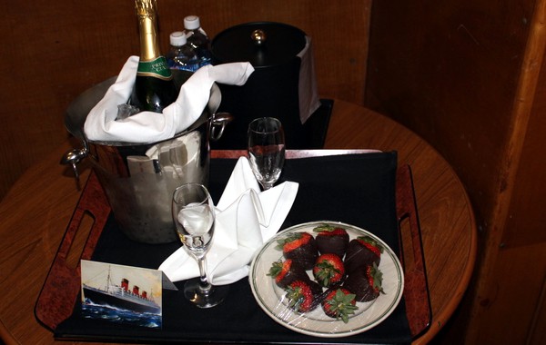 Room Extras Hour-long Massage