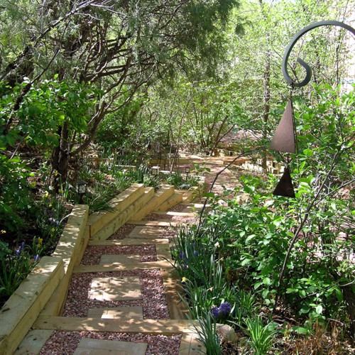 Ga	rdens Blue Skies Inn - Bed and Breakfast in Manitou Springs, Colorado