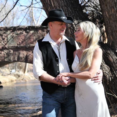 Photo Shoot at Blue Skies Inn, in Manitou Springs, Colorado