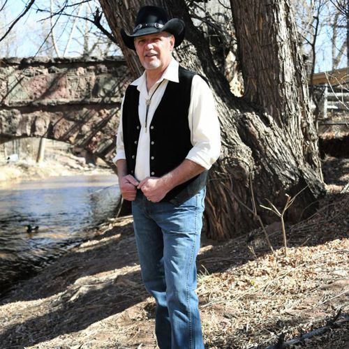 Photo Shoot at Blue Skies Inn, in Manitou Springs, Colorado