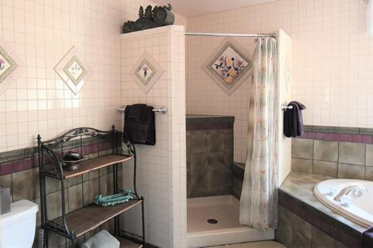 Blue Skies Inn - Hotel in Manitou Springs, Colorado