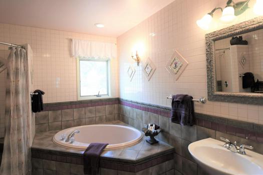 Blue Skies Inn - Hotel in Manitou Springs, Colorado